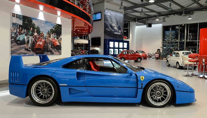 1992 ferrari f40 blue laterale