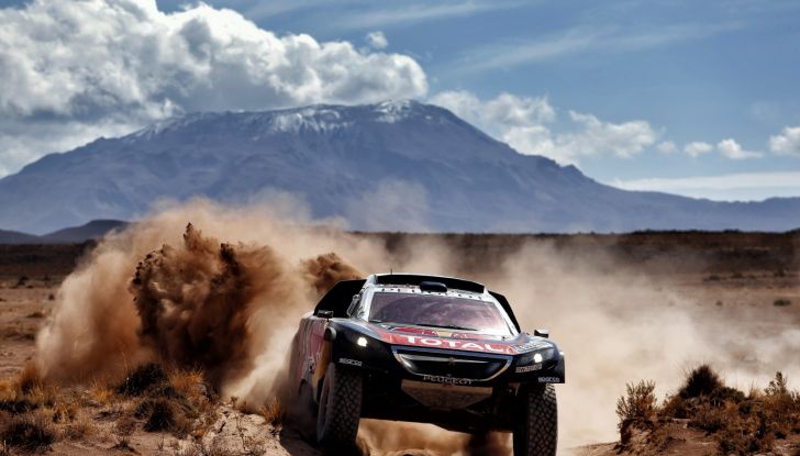 Peugeot 2008 DKR da Mosca a Pechino - Foto 2 di 3