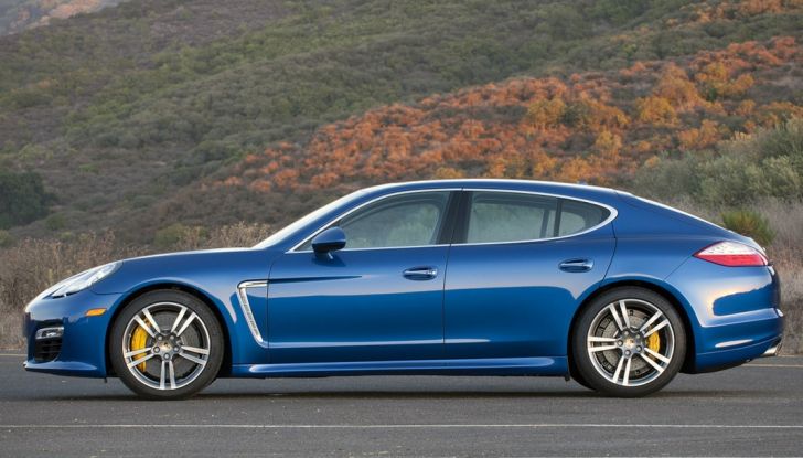 Le 7 berline di lusso: tra le ammiraglie, anche Maserati Quattroporte restyling - Foto 30 di 34