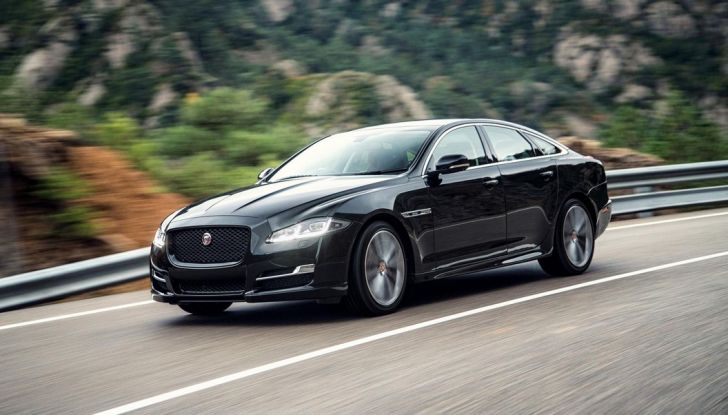 Le 7 berline di lusso: tra le ammiraglie, anche Maserati Quattroporte restyling - Foto 21 di 34