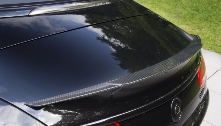 Brabus 850 6.0 Biturbo, la cabrio 4 posti più veloce del mondo - Foto 16 di 17