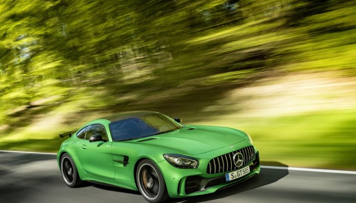 Nuova Mercedes AMG GT R: il V8 da 585CV e 700Nm - Foto 32 di 39