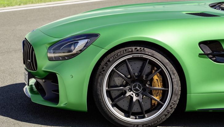 Nuova Mercedes AMG GT R: il V8 da 585CV e 700Nm - Foto 39 di 39