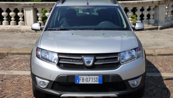 Dacia Sandero Stepway 0.9 TCe 90 CV prova su strada e prezzi (37)