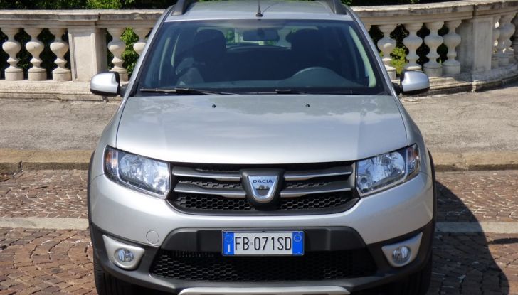 Dacia Sandero Stepway 0.9 TCe 90 CV prova su strada e prezzi (38)