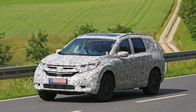 Honda CR-V: le immagini spia del prototipo in Germania