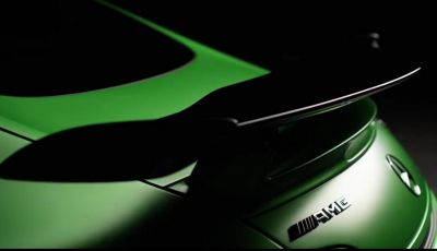 Nuova Mercedes AMG GT R: le prime immagini