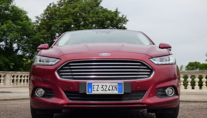 Nuova Ford Mondeo Titanium 2.0 TDCi 180 CV prova su strada e prezzi.