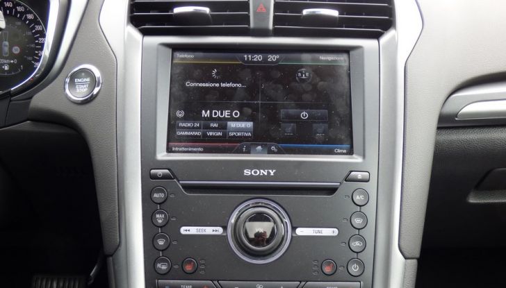 Nuova Ford Mondeo Titanium 2.0 TDCi 180 CV prova su strada e prezzi, connettività.