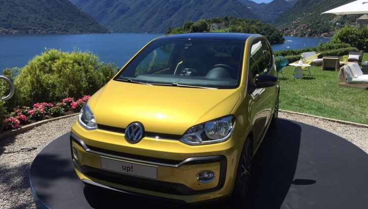 Nuova Volkswagen up! restyling, prova​ta​ su strada​ la nuova citycar con un prezzo di 11.000 euro - Foto 10 di 16
