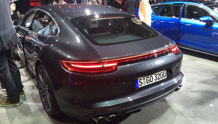 Nuova Panamera posteriore