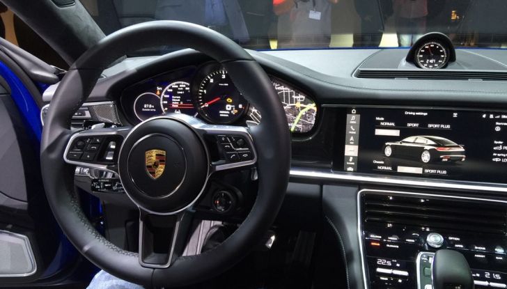 Nuova Porsche Panamera interni