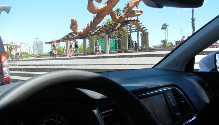 Nuova Seat Ateca: prova su strada, caratteristiche tecniche, motori e prezzi - Foto 4 di 26