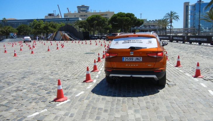 Nuova Seat Ateca: prova su strada, caratteristiche tecniche, motori e prezzi - Foto 14 di 26