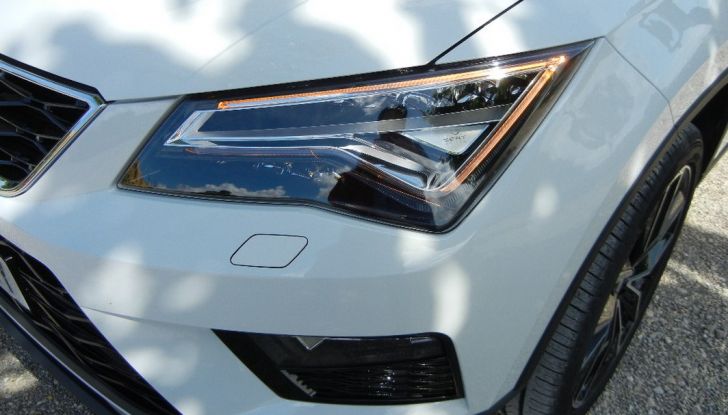 Nuova Seat Ateca: prova su strada, caratteristiche tecniche, motori e prezzi - Foto 3 di 26