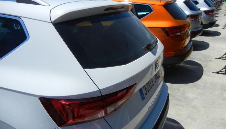 Nuova Seat Ateca: prova su strada, caratteristiche tecniche, motori e prezzi - Foto 11 di 26