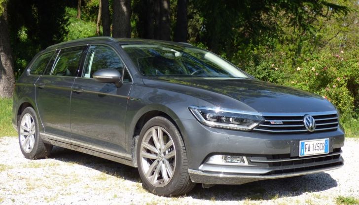 Volkswagen Passat Variant BiTdi da 240CV: la prova della wagon da corsa - Foto 1 di 29