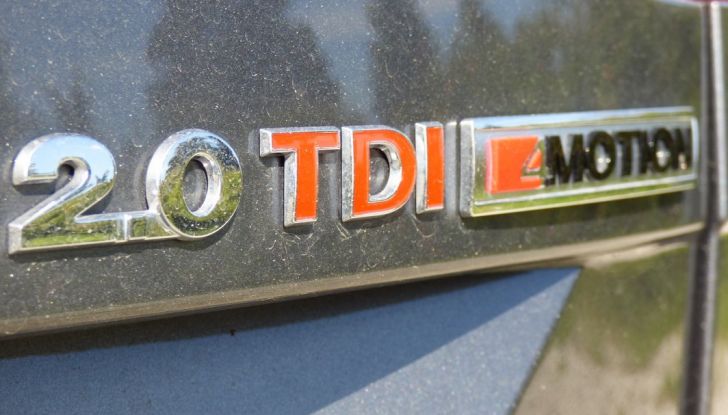 Volkswagen Passat Variant BiTdi da 240CV: la prova della wagon da corsa - Foto 13 di 29