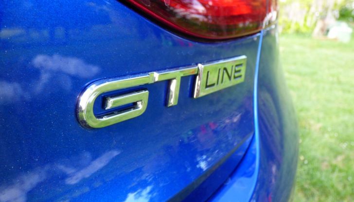 Renault Mégane GT Line da 130CV, prova su strada, impressioni e prezzi - Foto 18 di 36