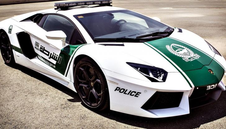 Le auto della Polizia più belle e veloci del mondo - Foto 19 di 19