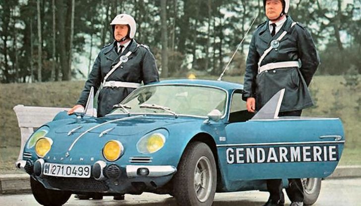 Le auto della Polizia più belle e veloci del mondo - Foto 12 di 19