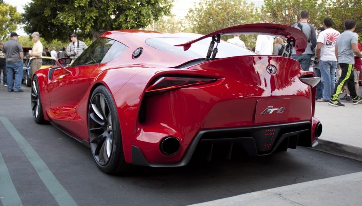 Cars and Coffee al lago di Lugano, il 10 luglio 2016 prima edizione in Svizzera - Foto 19 di 21