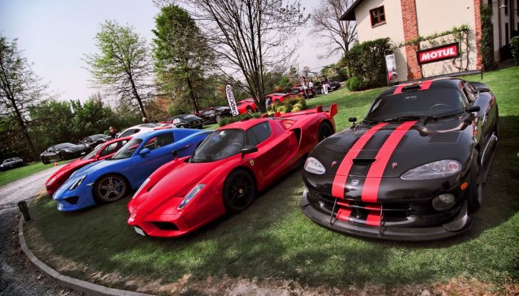 Cars and Coffee al lago di Lugano, il 10 luglio 2016 prima edizione in Svizzera - Foto 1 di 21