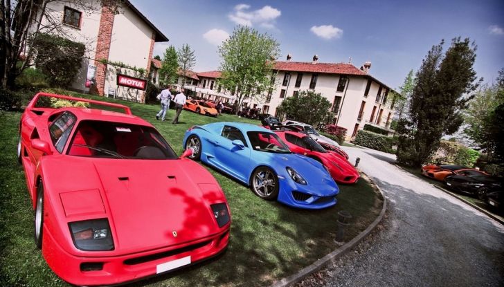 Cars and Coffee al lago di Lugano, il 10 luglio 2016 prima edizione in Svizzera - Foto 2 di 21
