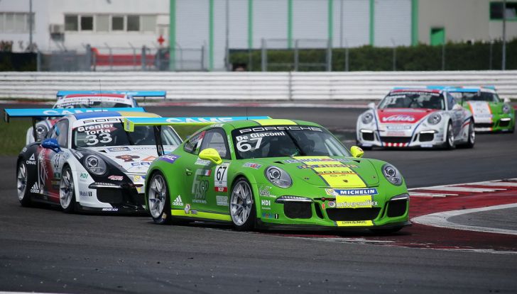 Mattia Drudi segna una tripletta a Misano nella Carrera Cup Italia - Foto 5 di 10