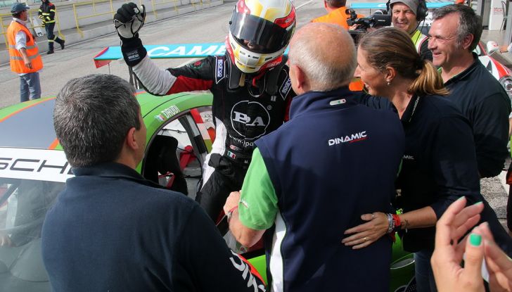 Mattia Drudi segna una tripletta a Misano nella Carrera Cup Italia - Foto 2 di 10