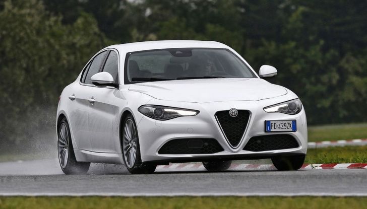 Alfa Romeo Giulia nuovo motore 200 CV (4)
