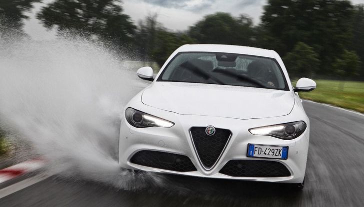 Alfa Romeo Giulia nuovo motore 200 CV (6)