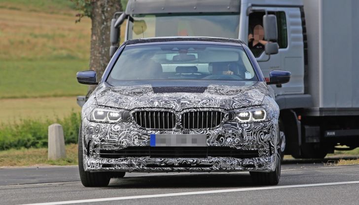BMW Serie 5 by Alpina: le prime foto spia - Foto 2 di 8