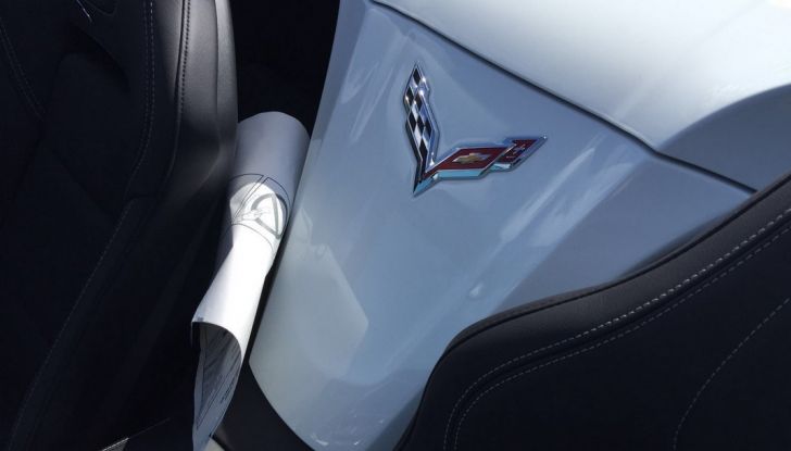 Test Drive: Chevrolet Corvette Cabrio 6.2 V8 provata negli USA - Foto 18 di 19