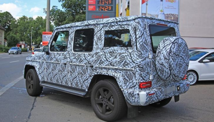 Mercedes Classe G 2018, strada che vince non si cambia - Foto 10 di 21