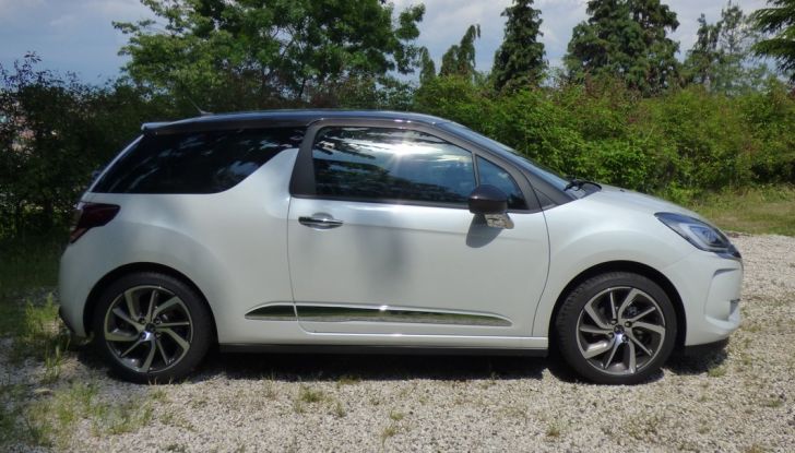 nuova DS3 Berlina Sport & Chic laterale informazioni tecniche