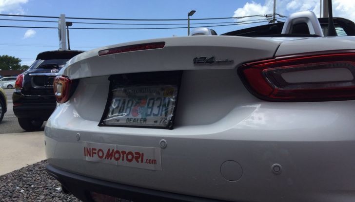 Fiat 124 spider posteriore