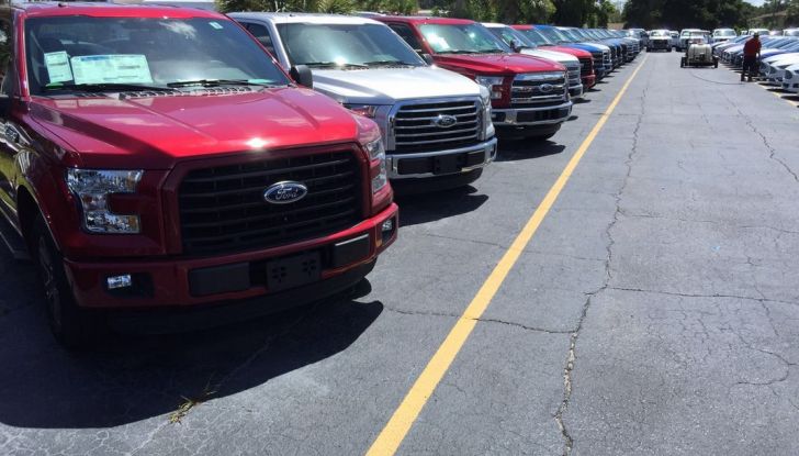 Test Drive Ford F-150 negli USA: il pick-up americano provato su strada - Foto 3 di 17