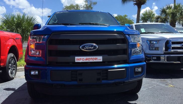 Test Drive Ford F-150 negli USA: il pick-up americano provato su strada - Foto 4 di 17