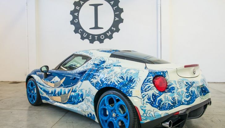 Lapo Elkann a Los Angeles con la one-off Alfa Romeo 4C Hokusai - Foto 3 di 10