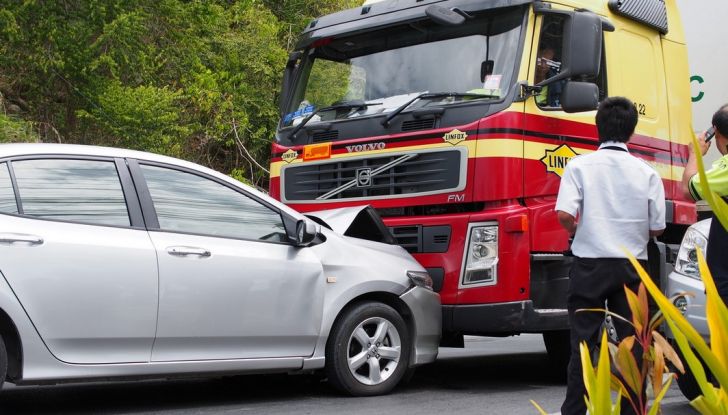 Incidenti stradali: calano di numero ma aumentano morti e feriti gravi - Foto 4 di 7