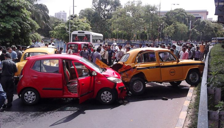 Incidenti stradali: calano di numero ma aumentano morti e feriti gravi - Foto 5 di 7