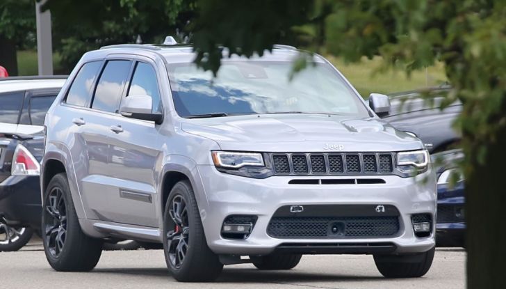 Jeep Grand Cherokee Trackhawk 2018 con motore Hellcat da 707CV - Foto 2 di 9