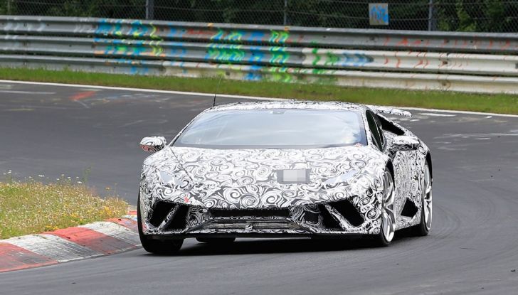 Lamborghini Huracan Superleggera 2017: le foto spia dei test al Nurburgring - Foto 2 di 20