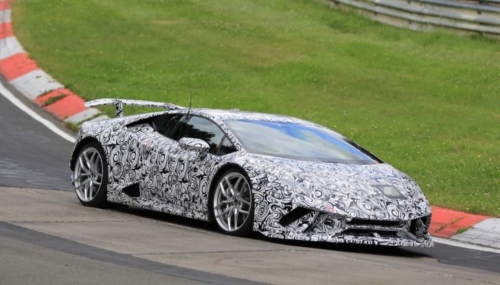 Lamborghini Huracan Superleggera 2017: le foto spia dei test al Nurburgring - Foto 16 di 20