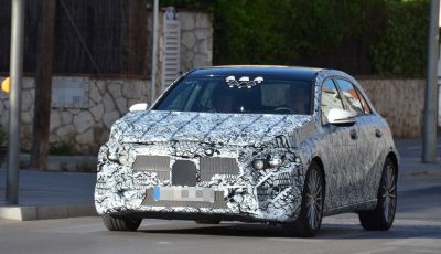 Mercedes Classe A nuova generazione, le prime immagini dei test su strada