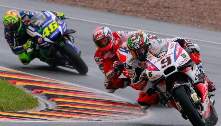 MotoGP 2016, Sachsenring: le foto più belle raccontano la gara - Foto 3 di 18