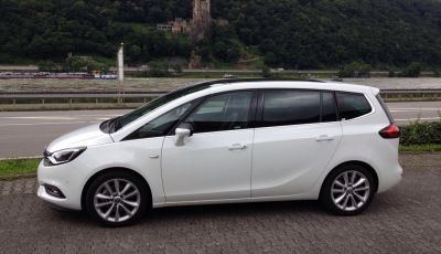 Nuova Opel Zafira: prova su strada, motori, allestimenti e impressioni di guida