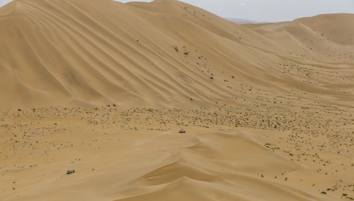 Silk Way: Loeb domina ma viene penalizzato - Foto 4 di 6