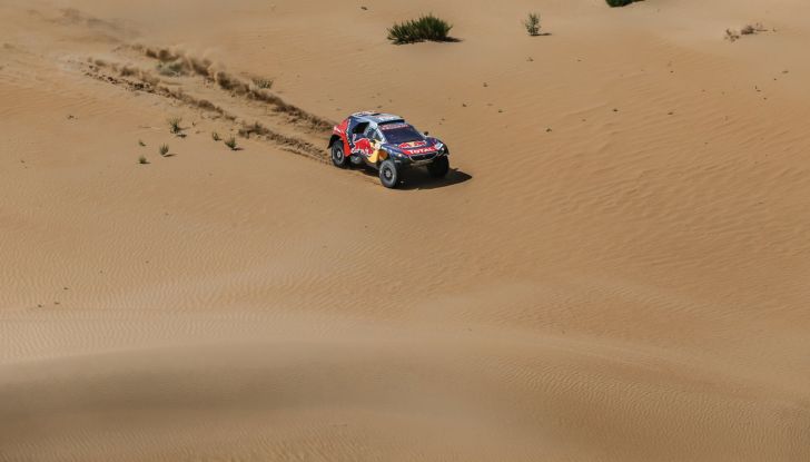 La Peugeot 2008 DKR vince la Mosca Pechino - Foto 9 di 10
